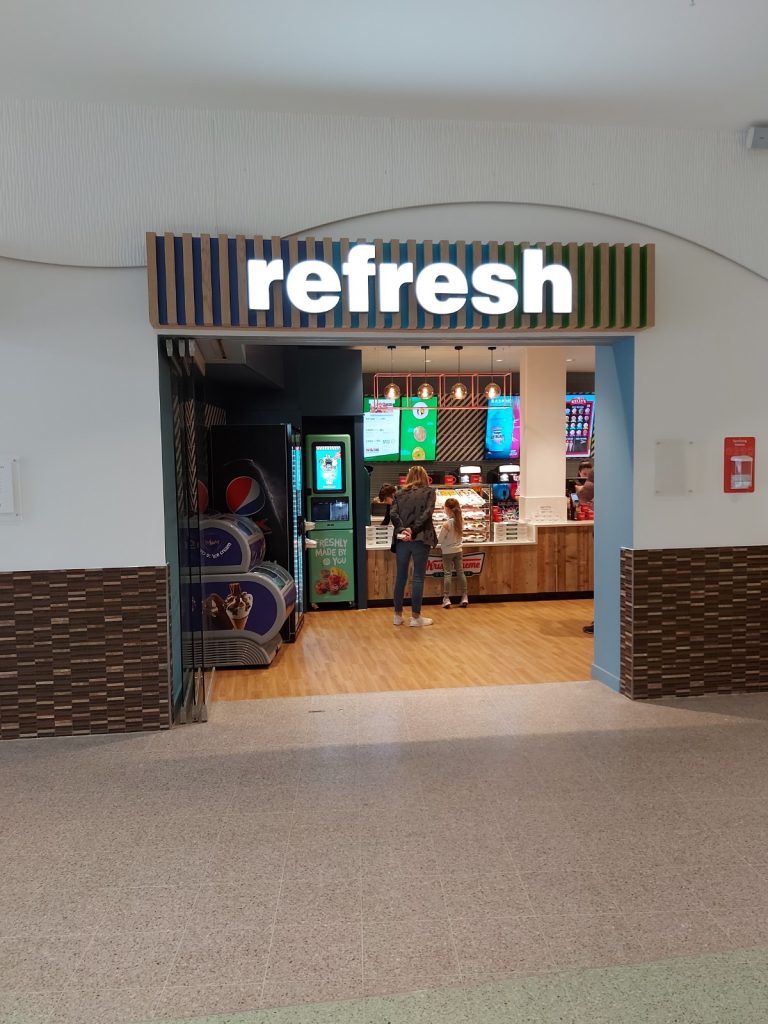 Refresh Café Installation Center Parcs